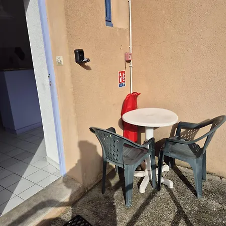 Boulle Neyrac Les Bains Daire Meyras